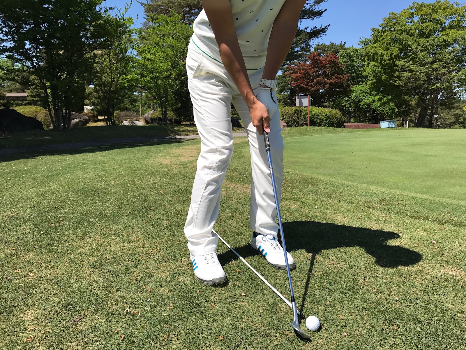 ピッチショットのセットアップ ゴルフコースレッスン GENTEN（ゲンテン）
