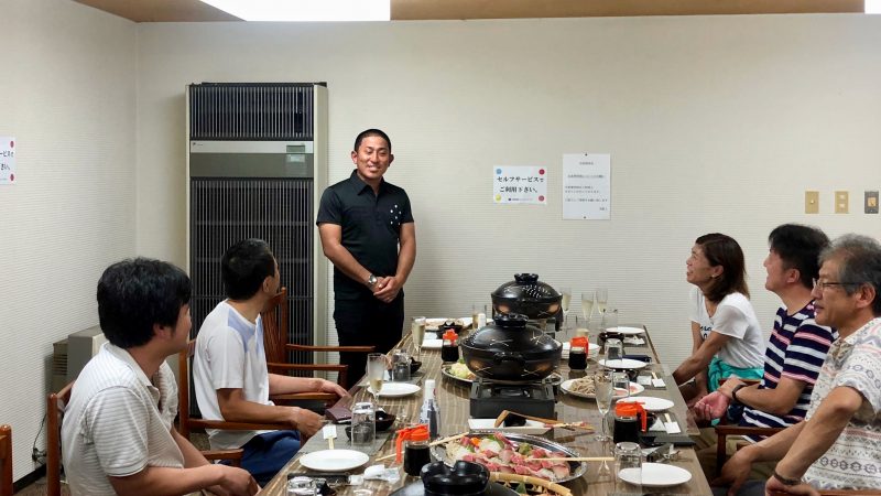 GEN-TENゴルフコースレッスントライフィールド夕食風景の写真