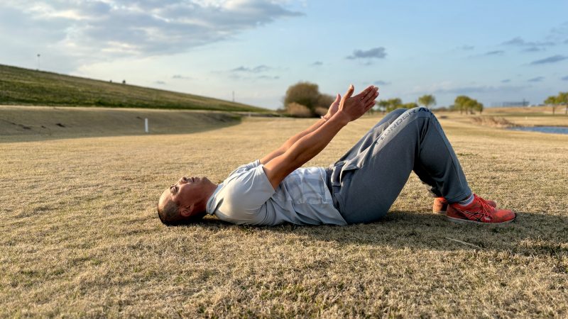 GEN-TENコースレッスンフィジカル肩甲骨外転下方合掌