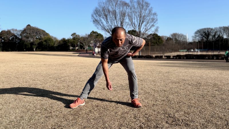 GEN-TENコースレッスンフィジカル伸脚浅め正面