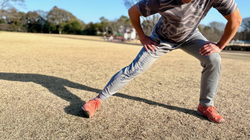 GEN-TENコースレッスンフィジカル伸脚浅め捻り