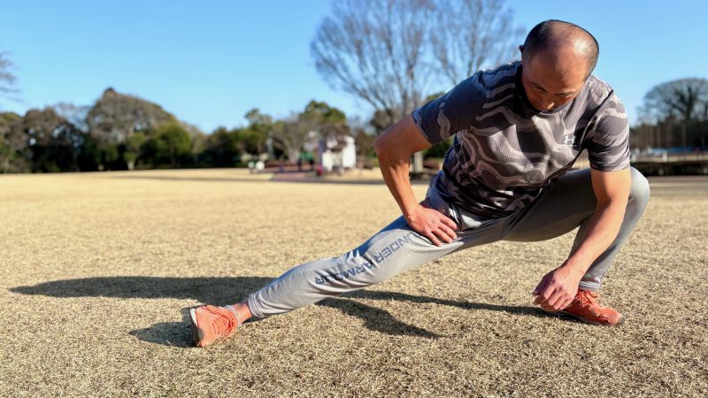 GEN-TENコースレッスンフィジカル伸脚深め捻り